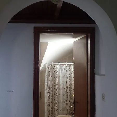 αγάθη στούντιος Χαράκι